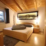 דירה Piz Mundin By Interhome *