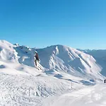 Piz Mundin By Interhome Lägenhet Spiss