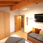 Piz Mundin By Interhome Lägenhet Spiss